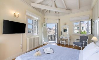 Aerides 3 Luxury Suites