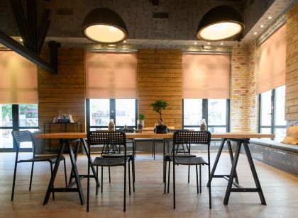 アイコニック アテネ ホステル