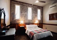 Inn at the Old Jail - Bed and Breakfasts