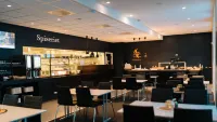 Vertikalen Hotels in Lillesands kommun