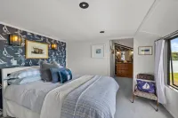 Driftwood Seaside Escapes Hotels in Kerikeri