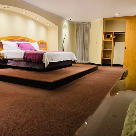 Hotel Mirage - Centro Histórico de Querétaro