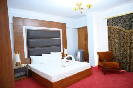 Fayoum Hotel Отели в г. Shakshuk