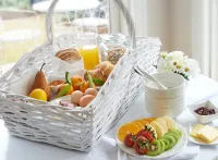 Treghan Luxury Lodge - breakfast