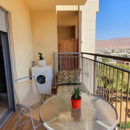 Melony Apartment