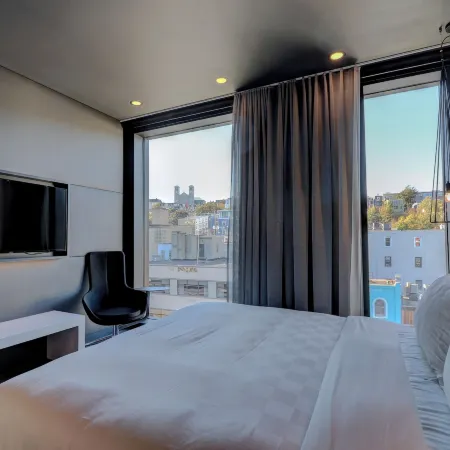 Alt Hotel St. John's