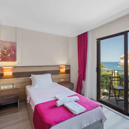 Eden Pyara Hotel Turunc