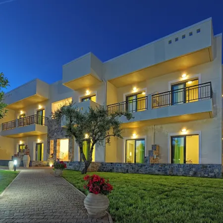 Kristalli Hotel Apartments