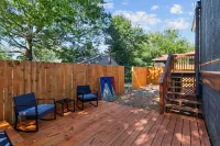Wine Country Getaway | JZ Vacation Rentals Hotels near Central Methodist University - Union
