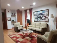 Hostal Restaurante la Charola Hotels in Ambasmestas