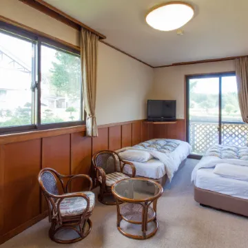 Schole Hakuba