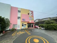 Marina Hotel Kaiku Hotels near 堅田漁業協同組合