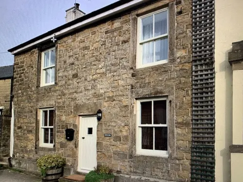 Old Hall Cottage Hotels in Hope