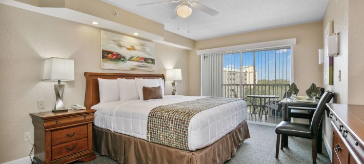 Silver Lake Resort Hotels in Kissimmee