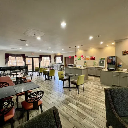 Quality Inn & Suites Near University