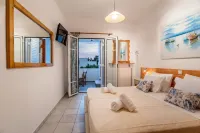 Kontaratos Studios & Apartments