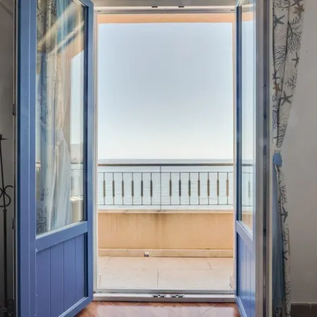 GuestHost - Trapani Seaview Apartment