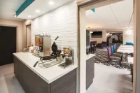 La Quinta Inn & Suites by Wyndham Sturbridge Hotels in Sturbridge