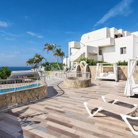 Apartamentos Garden & Sea Boutique Lodging by LIVVO