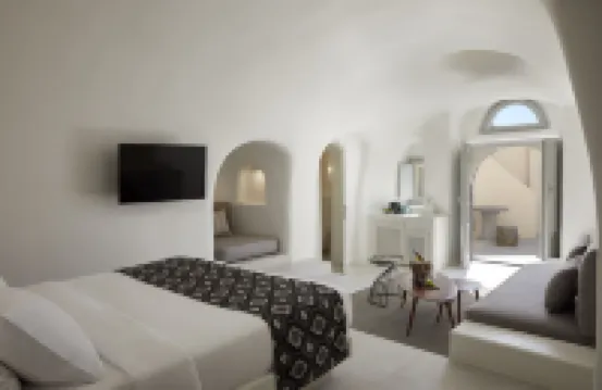 Elysian Santorini