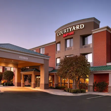 Courtyard Kansas City Shawnee