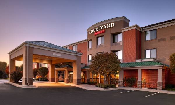 Courtyard Kansas City Shawnee