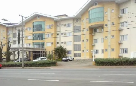 Barbur Plaza Hotel Отели в г. Понта-Гросса