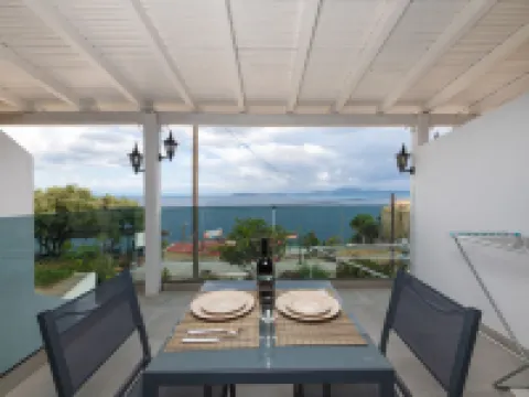 Akrogiali Apartments Hotels in Mparmpati