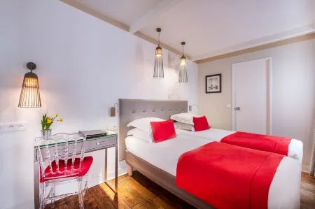 Hotel Eiffel Segur