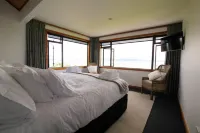 Te Puru Beach Lodge Hotels in 