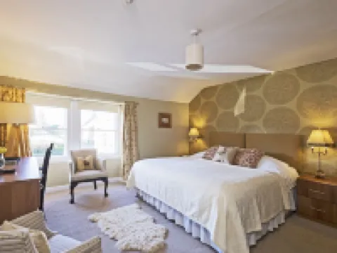 Allanton Inn Hotels in Duns