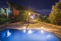 Naivasha Kongoni Lodge - Lakefront Getaway - Pools