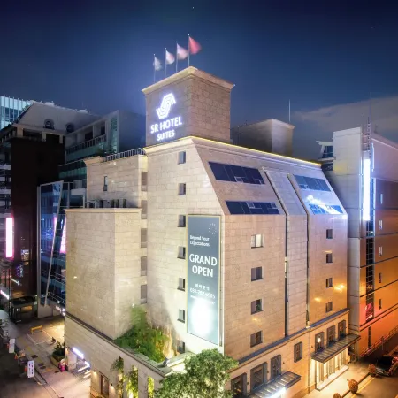 SR Suites Pangyo Отели рядом с достопримечательностью «Станция метро Sunae»