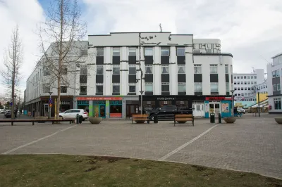 Acco Town Square Apartments Hotels in Akureyri