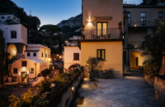 阿馬爾非度假村