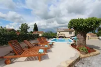 Apartments Midea 2 Hotels in Bale