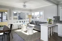Newport Beach Hotel Hotels in Newport Beach