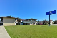 Motel 8 Hotel a Olds