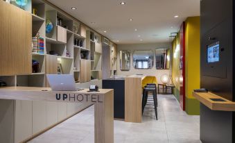 Up Hotel
