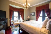 Puddicombe House Hotels in New Hamburg