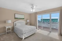 Gulf View Dream Unit D