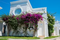 Art Suites Hotel Hotels near Granada Beach Club