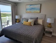 Water's Edge Ocean Resort Hotel di Wildwood Crest