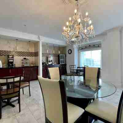 Best Western Roanoke Inn  Suites Dining/Meeting Rooms