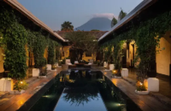 門安提瓜酒店 酒店