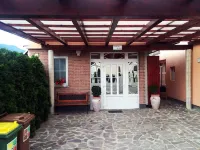 Apartments Bogdanovic Hotels in Radvanje