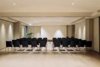 Sheraton Lake Como Hotel - Business
