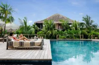 Radhoo Tulum - Kolam Infiniti