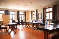 Landhotel Geiselwind Hotels in Prichsenstadt