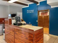 Rodeway Inn & Suites Omak - Okanogan Hotels in Omak